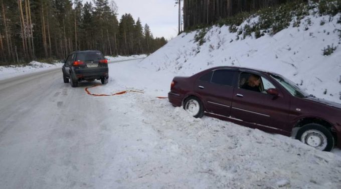 Буксировка авто зимой