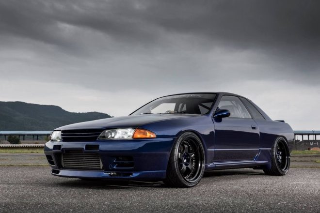 Nissan Skyline R32 GT-R.