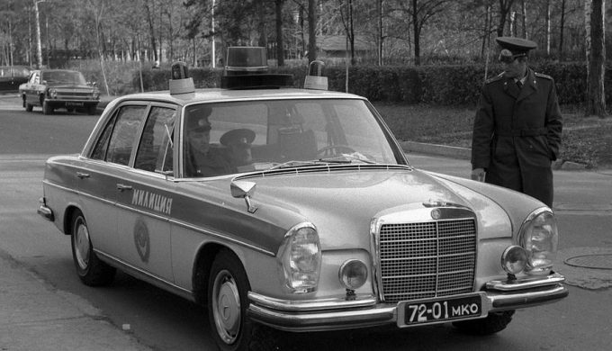 Mercedes-Benz W108.