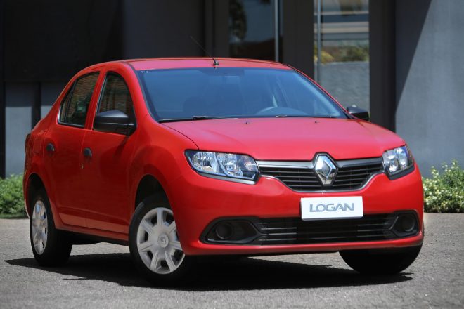 Renault Logan.